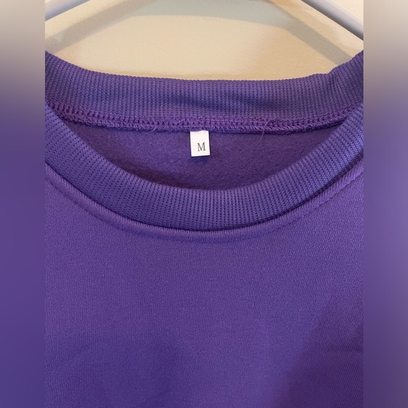 Scuba Sweatshirt, Royal Purple, Sz medium but FITS like a SMALL - Picture 3 of 4